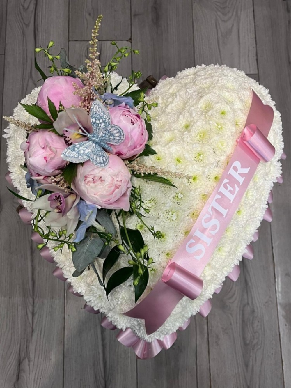 Loving Heart Tribute Product Image