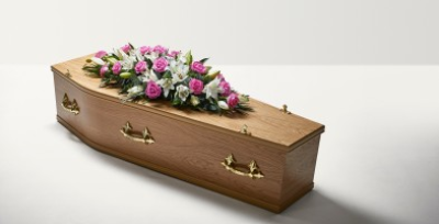 Lilly and Rose Coffin Spray funeral wreath posy cushion spray - This timeless lily-and-rose coffin spray is beautifully crafted from premium-quality flowers and fragrant foliage.  You can change the rose color by noting your preference in the special comments box.  Daisy Chain Florist, Ashby, Scunthorpe, Funeral, coffin spray, sources only the best blooms from leading suppliers worldwide, so you can be confident your flowers will look amazing.

Standard 3ft, Medium 4 ft, and Large 5ft