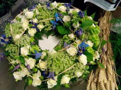 Cottage garden wreath funeral flowers posy coffin spray pillow - Cottage garden funeral wreath