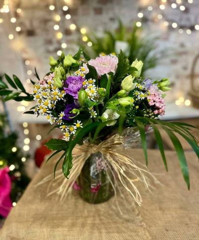 Home sweet home handtied vased arrangement - Home sweet home hand-tied vase arrangement, birthday anniversary