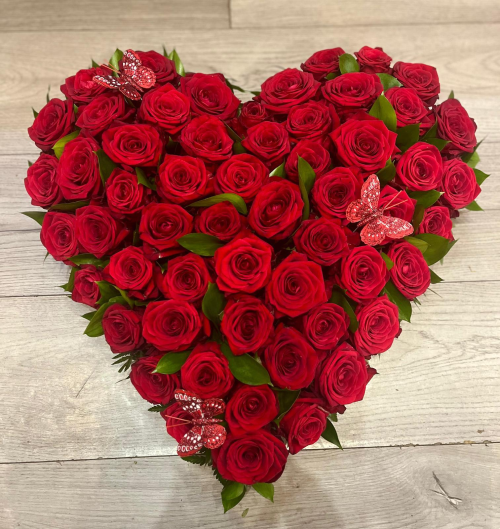 Red Rose Heart Product Image